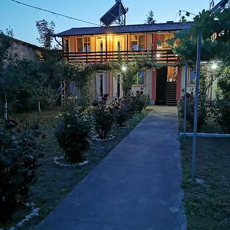 Casa Ely Si Rolly - Fosta Casa Mattia 3*
