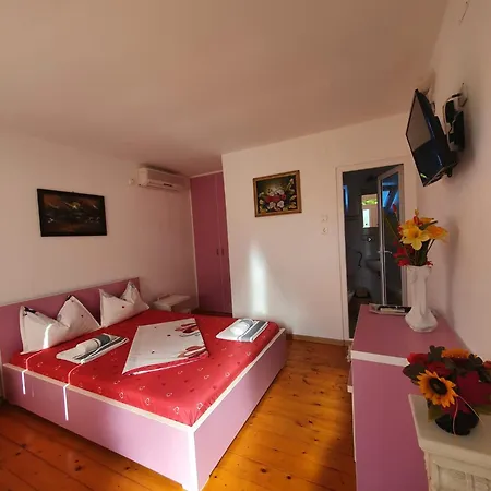 Casa Ely Si Rolly - Fosta Casa Mattia 3*