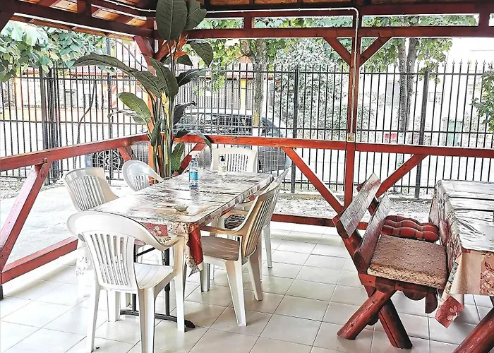 Casa Ely Si Rolly - Costinesti Vendégház 3*