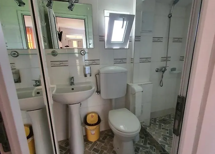 Casa Ely Si Rolly - Costinesti 3* Costinești