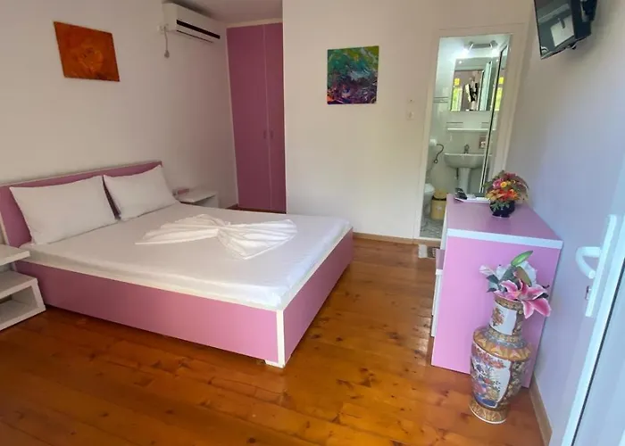 Casa Ely Si Rolly - Costinesti Guest house 3*