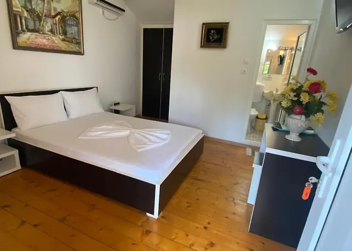 Guest house Casa Ely Si Rolly - Costinesti 3*